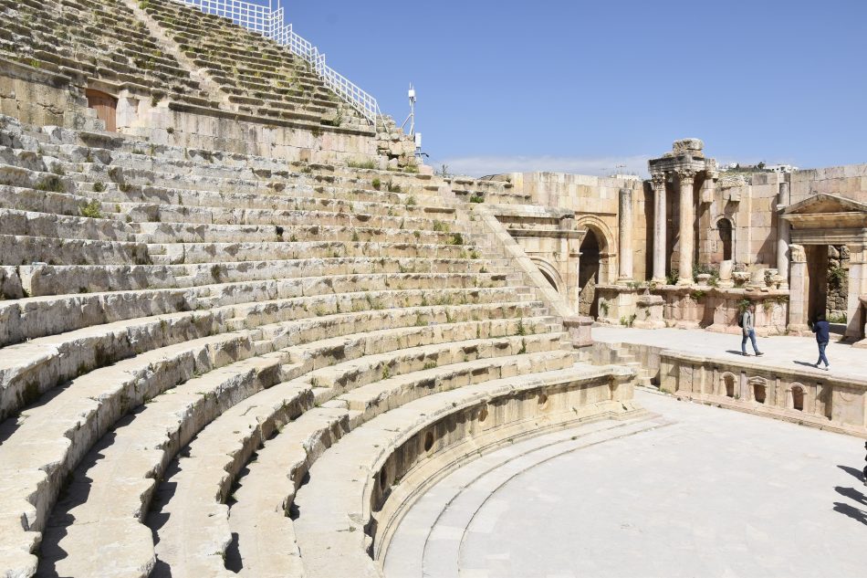 jerash amman jordan 950x633